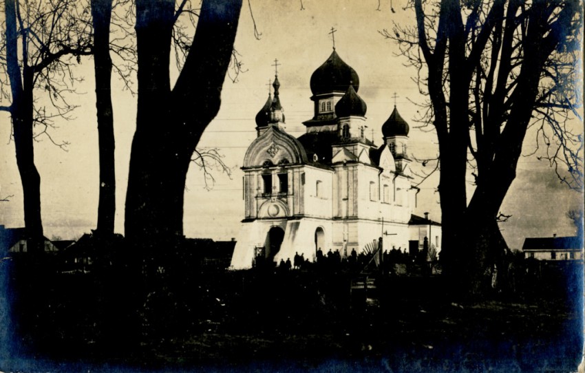 Церковь Михаила Архангела (старая), Мельница (Ковельский район, Украина, Волынская область). архивная фотография, Частная коллекция. Фото 1916 г.