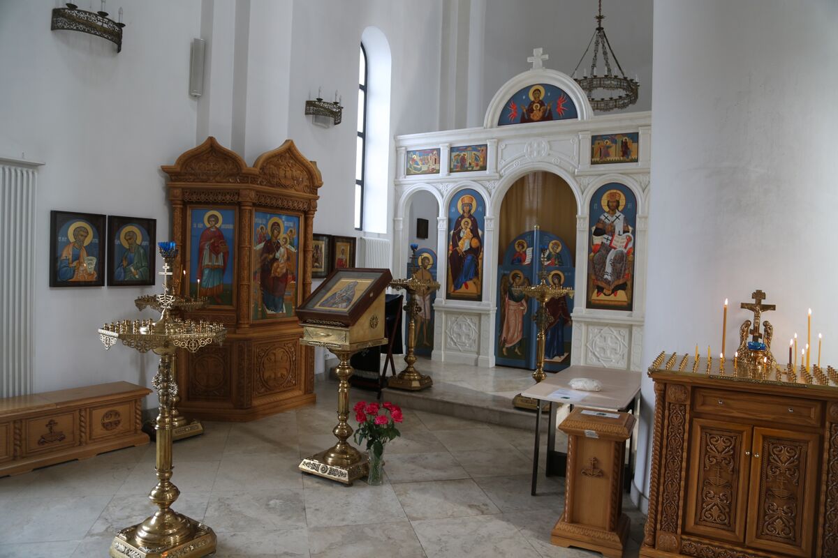 Церковь Николая Чудотворца, Южное Тушино (Северо-Западный административный округ (СЗАО), г. Москва). интерьер и убранство