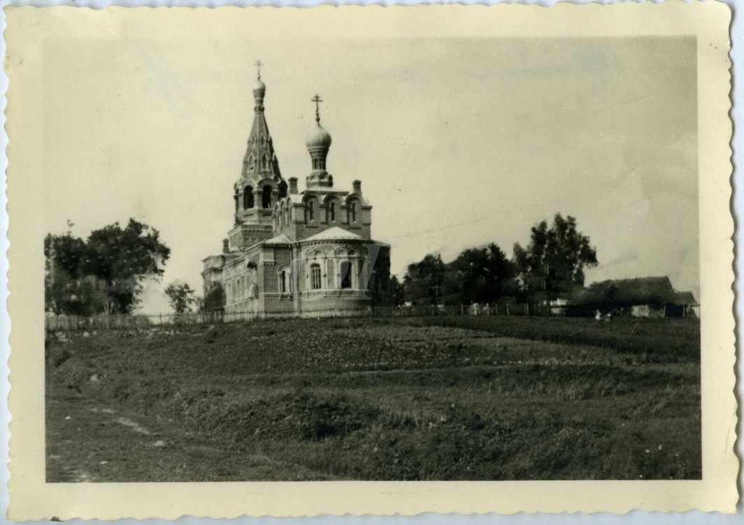 Церковь Димитрия Солунского, Журавники (Гороховский район, Украина, Волынская область). архивная фотография, Вид на абсиду. Фото 1941 г. с аукциона e-bay.de