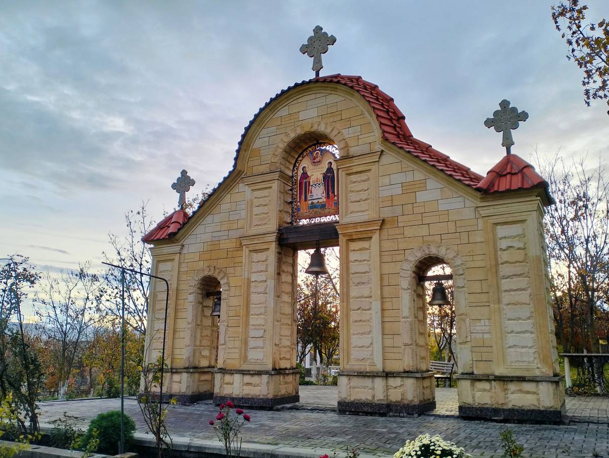 Часовня Иоакима и Анны и Петра и Февронии, Ессентуки (Ессентуки, город, Ставропольский край). фасады