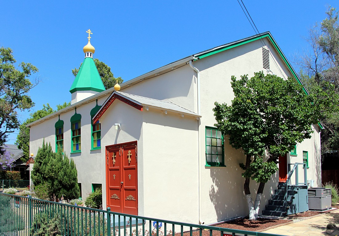 Санта-Барбара. Церковь Воскресения Христова. фасады
