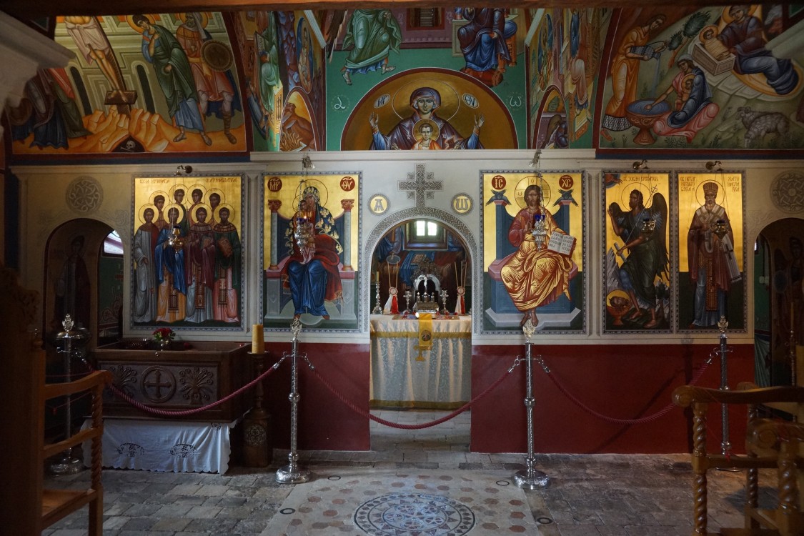 Житомисличский Благовещенский монастырь. Церковь Благовещения Пресвятой Богородицы, Житомисличи (Босния и Герцеговина, Прочие страны). интерьер и убранство
