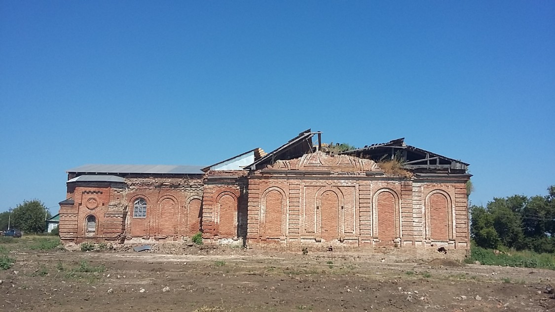 Церковь Николая Чудотворца, Погромное (Тоцкий район, Оренбургская область). фасады