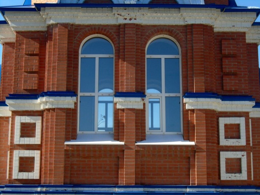 Часовня Владимира равноапостольного, Новосибирск (Новосибирск, город, Новосибирская область). архитектурные детали, Элементы декоративного оформления