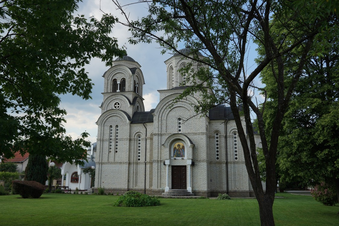 Церковь Лазаря Сербского, Матарушка-Баня (Рашский округ, Сербия). фасады