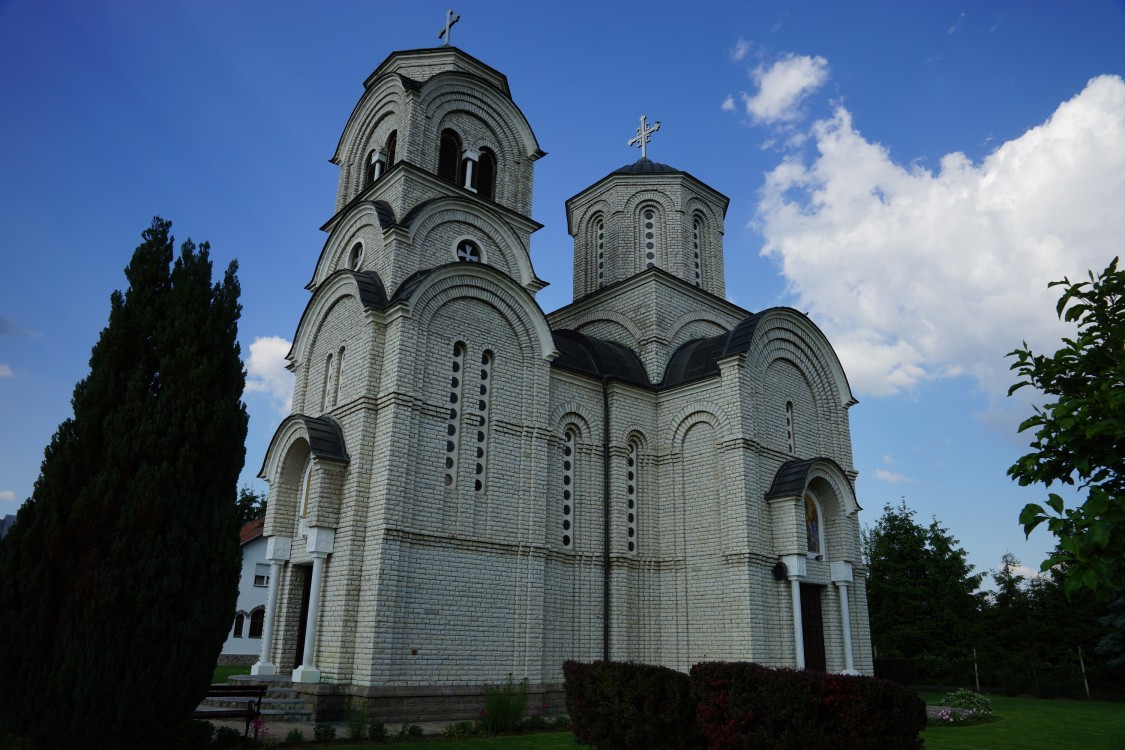 Церковь Лазаря Сербского, Матарушка-Баня (Рашский округ, Сербия). фасады