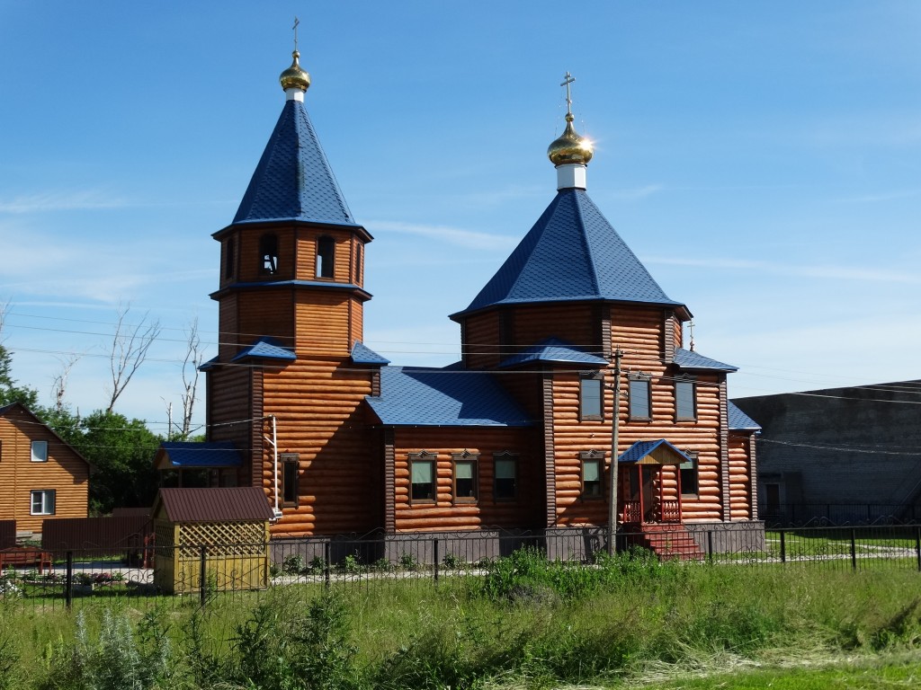 Золотоношка. Церковь Рождества Пресвятой Богородицы. фасады