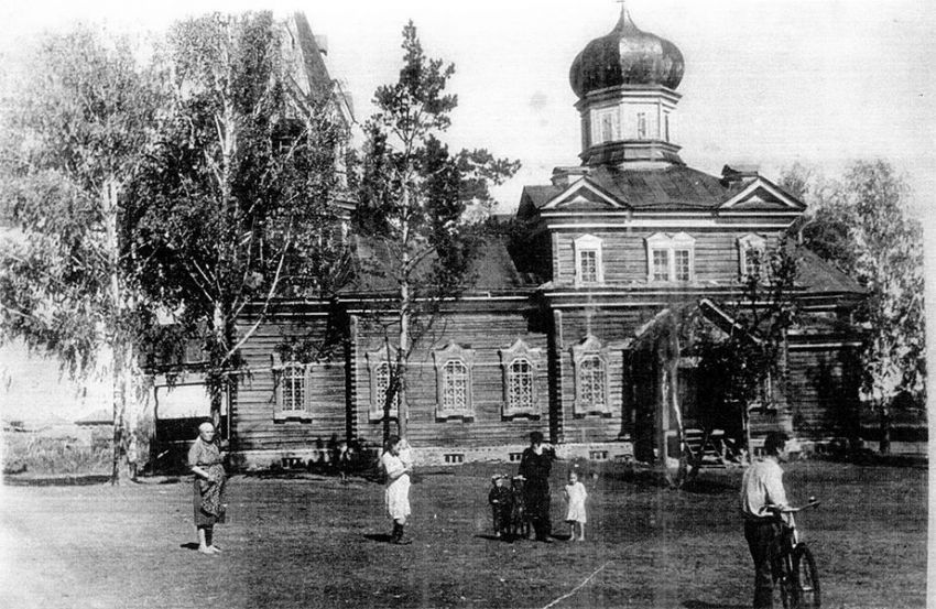 Калтай. Церковь Иннокентия, епископа Иркутского. архивная фотография