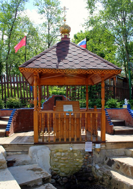 Часовня Даниила Московского, Данилово (Пушкинский район и гг. Ивантеевка, Королёв, Московская область). фасады