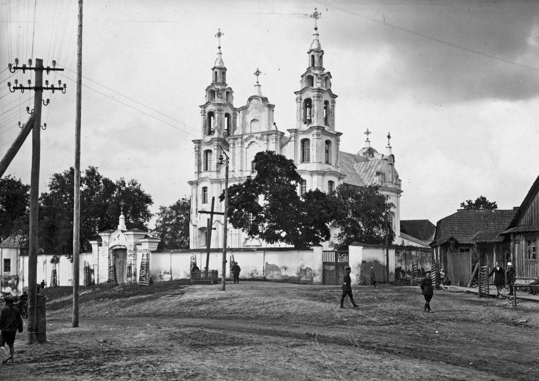 Церковь Троицы Живоначальной, Ивенец (Воложинский район, Беларусь, Минская область). архивная фотография, Фотоснимок с фотографии, сделанной в 1940-х годах.