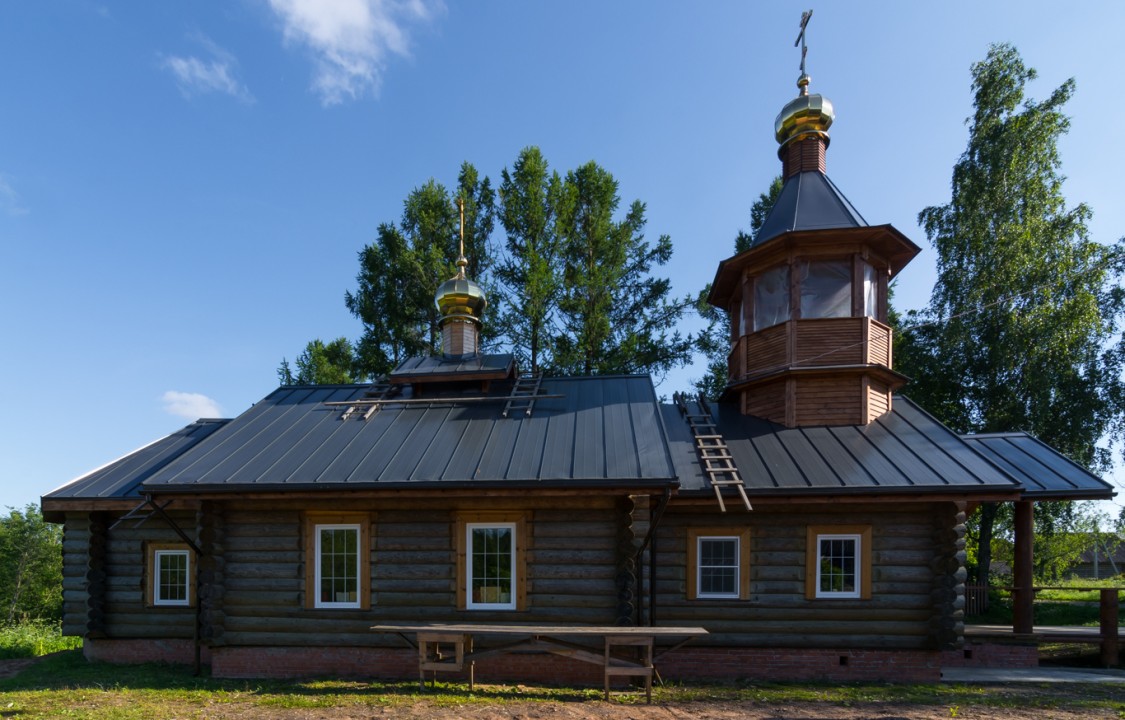 Церковь Ксенофонта Робейского, Волынь (Новгородский район, Новгородская область). фасады