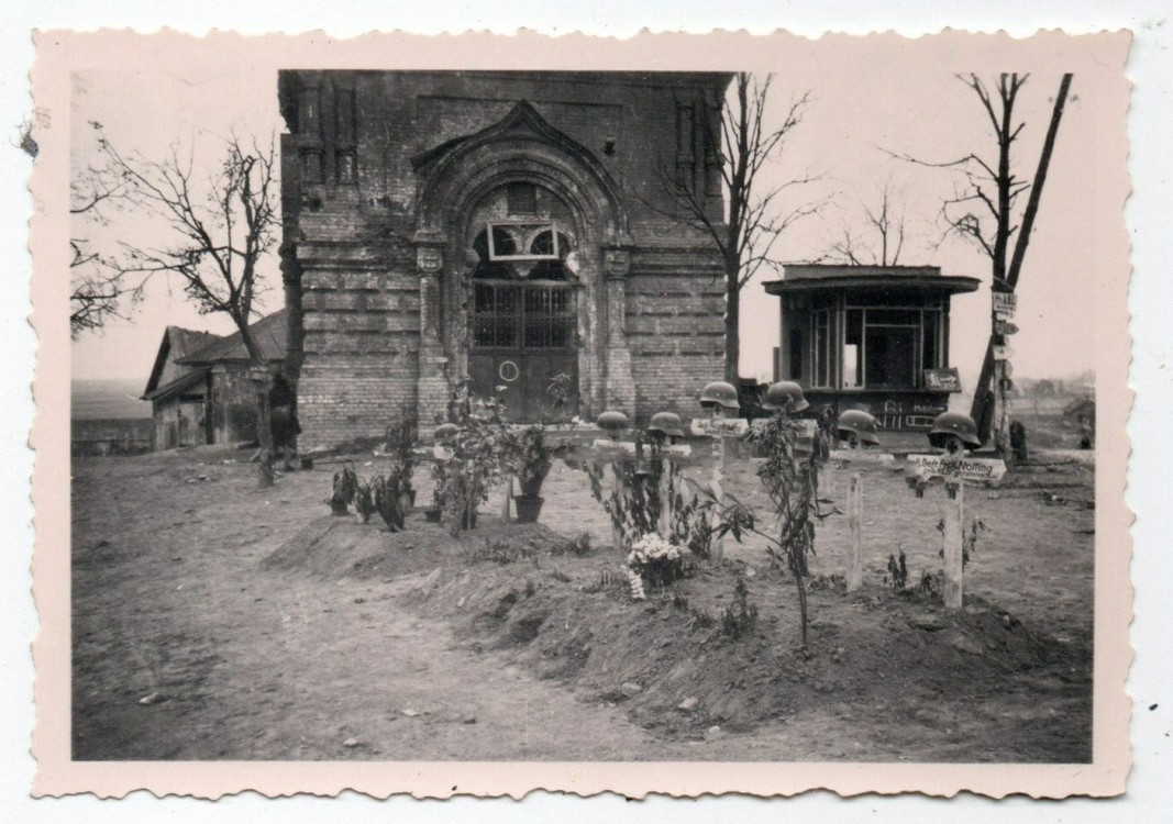 Часовня Покрова Пресвятой Богородицы, Сычёвка (Сычёвский район, Смоленская область). архивная фотография, Фото 1941 г. с аукциона e-bay.de