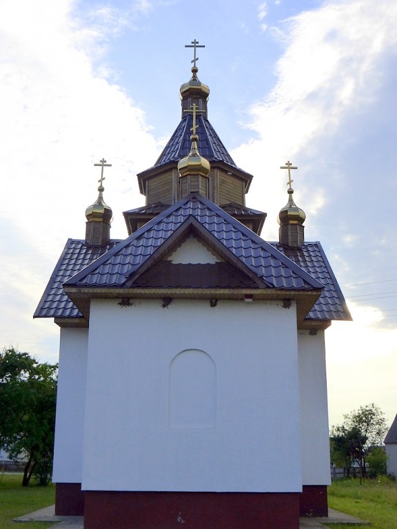 Церковь Александры, царственной страстотерпицы, Камень (Копыльский район, Беларусь, Минская область). фасады