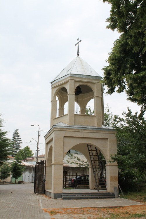 Кутаиси. Церковь Георгия Победоносца в нижней части. дополнительная информация