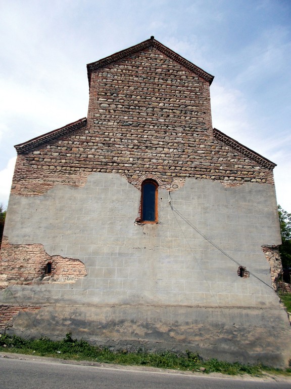 Анага. Неизвестная церковь. фасады
