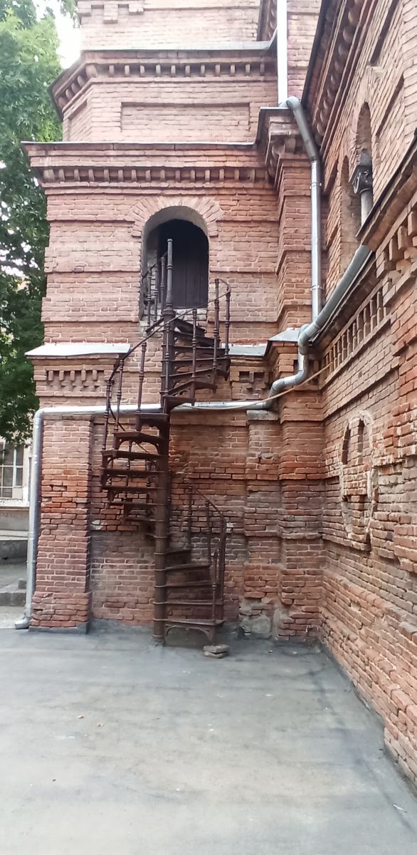 Церковь Нины равноапостольной, Мтацминдский район (Тбилиси, город, Грузия). архитектурные детали, Фрагменты