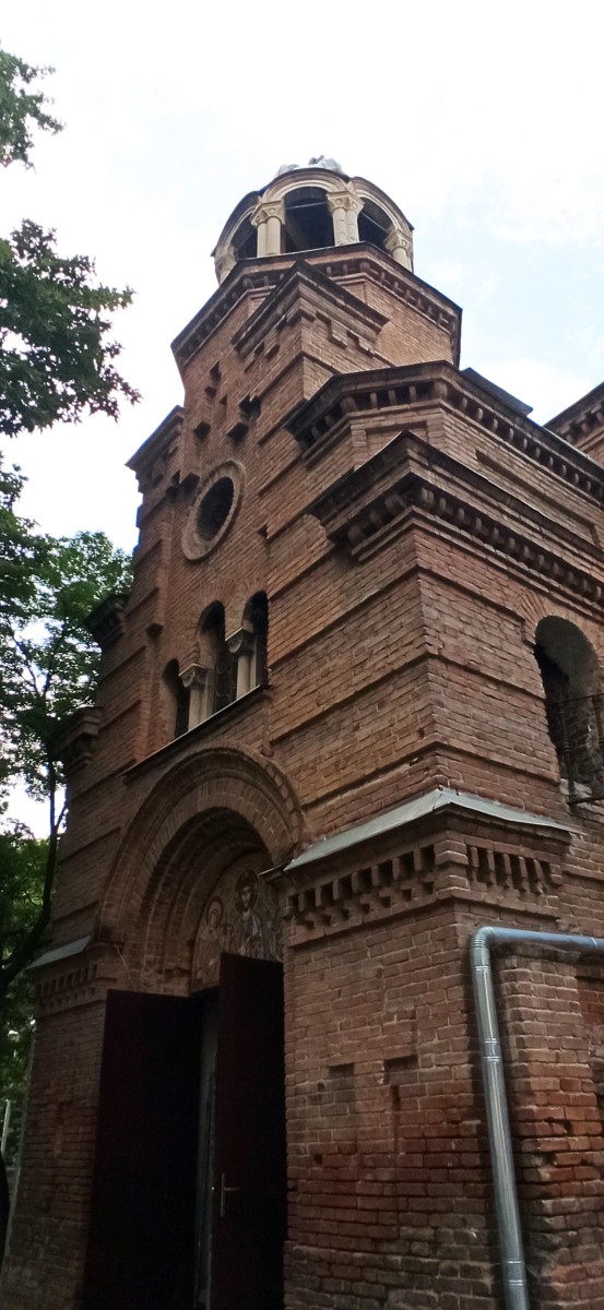 Церковь Нины равноапостольной, Мтацминдский район (Тбилиси, город, Грузия). архитектурные детали, Фрагменты