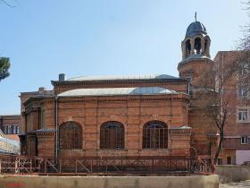 Тбилиси. Церковь Нины равноапостольной в Мтацминде