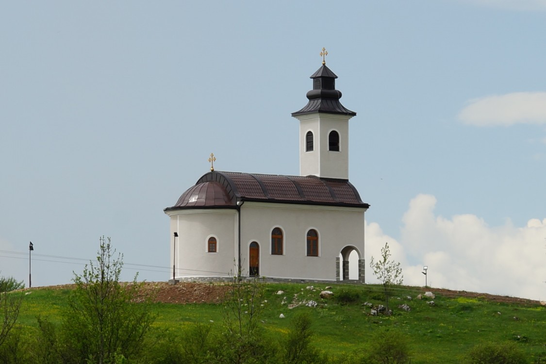 Обртичи. Церковь Всех Святых. фасады