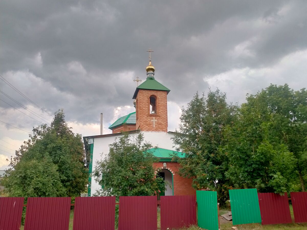 Церковь Димитрия Солунского, Павло-Антоновка (Тоцкий район, Оренбургская область). общий вид в ландшафте