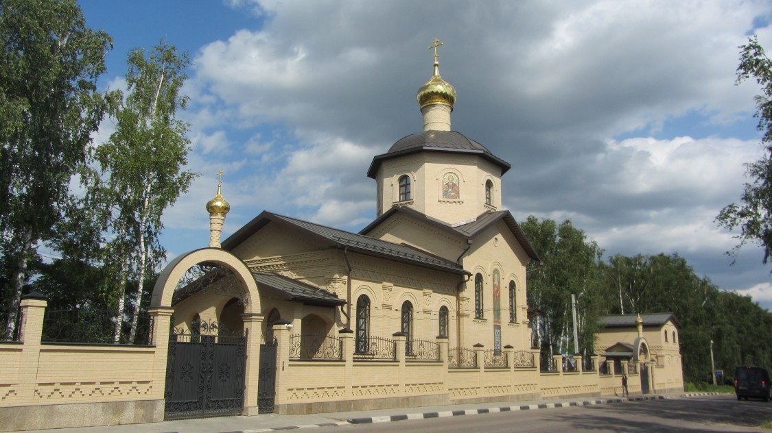 Слобода. Церковь Ксении Петербургской. фасады