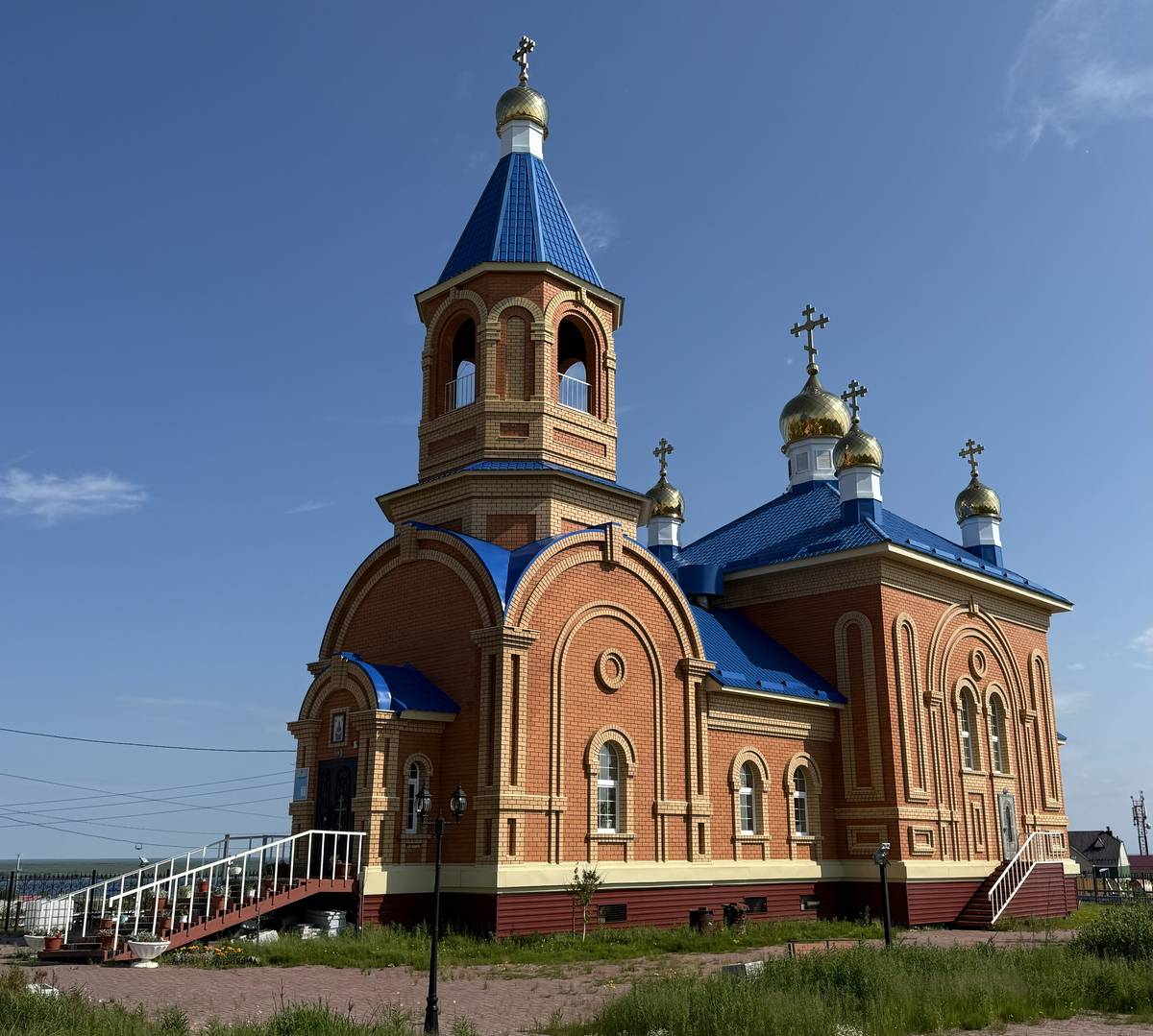 Церковь Покрова Пресвятой Богородицы, Тазовский (Тазовский район, Ямало-Ненецкий автономный округ). фасады, Вид с юго-запада