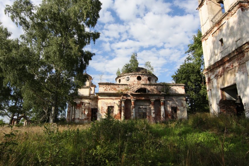 Переслегино. Храмовый комплекс. Церкви Петра и Павла и Александра Невского. фасады