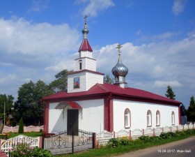 Парафьяново. Церковь Пантелеимона Целителя