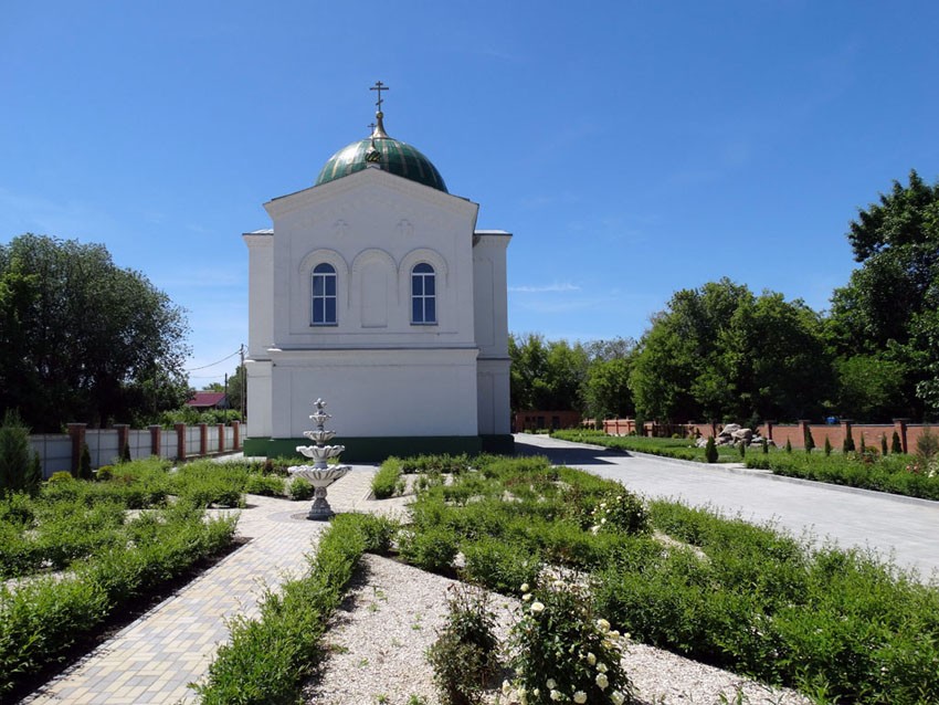 Серафимович. Церковь Покрова Пресвятой Богородицы. фасады