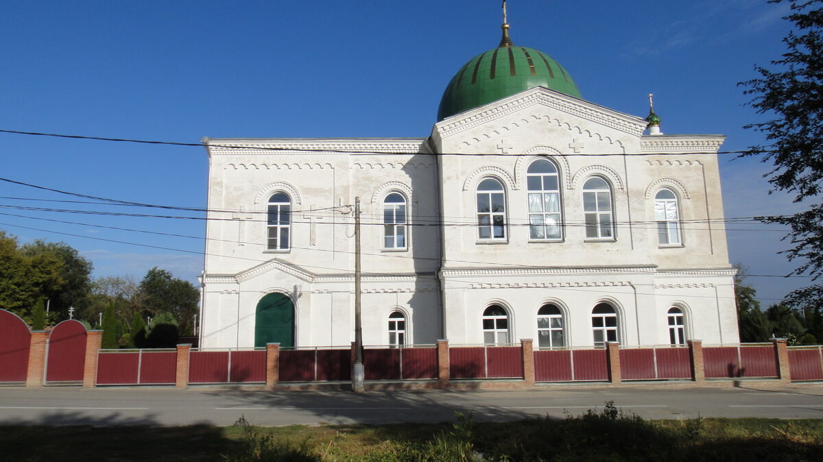 Церковь Покрова Пресвятой Богородицы, Серафимович (Серафимовичский район, Волгоградская область). фасады