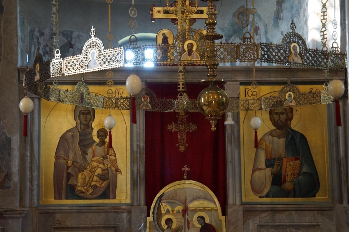Жичский Вознесенский монастырь. Собор Вознесения Господня, Жича (Рашский округ, Сербия). интерьер и убранство
