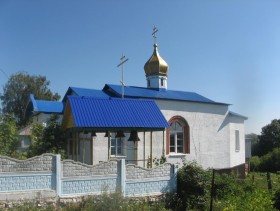 Новые Карамалы. Церковь Троицы Живоначальной