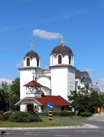 Петроварадин. Церковь Параскевы Сербской