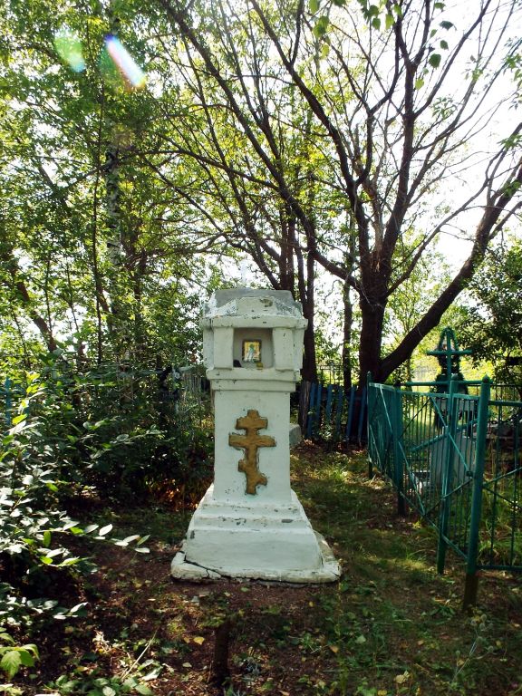 Часовенный столб, Антоновка (Камско-Устьинский район, Республика Татарстан). фасады