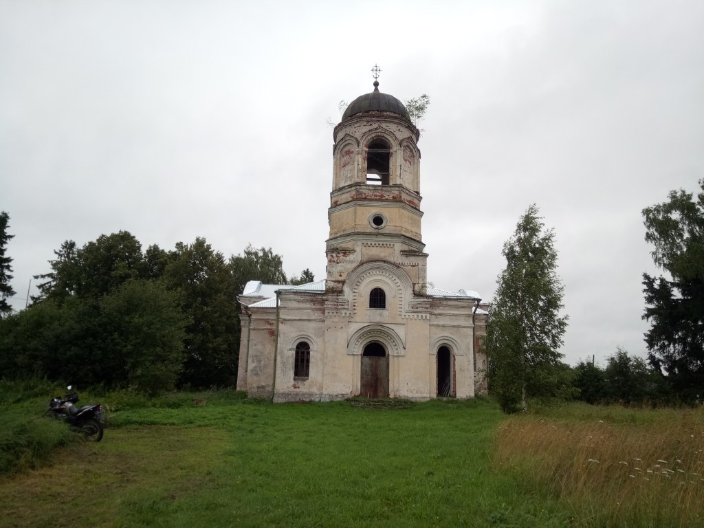 Петропавловское (Петропавловский погост). Церковь Петра и Павла. фасады