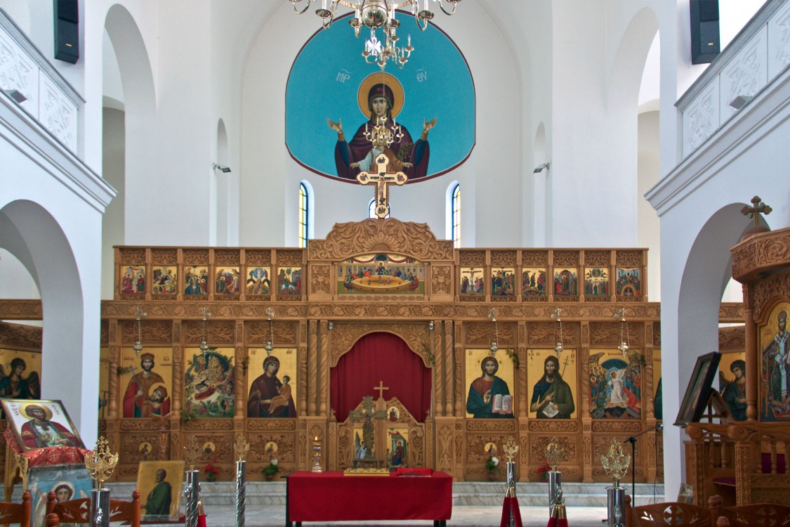Собор Рождества Христова, Шкодер (Албания, Прочие страны). интерьер и убранство