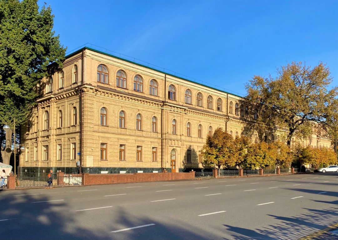 Домовая церковь Михаила Архангела при бывшей Мужской гимназии, Ташкент (Узбекистан, Прочие страны). фасады