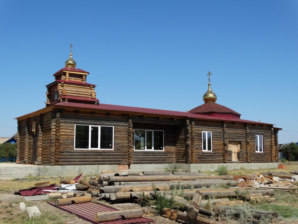 Церковь Николая Чудотворца, Дедуровка (Оренбургский район, Оренбургская область). фасады