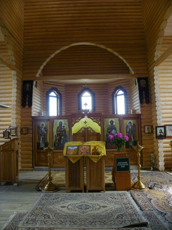 Церковь Митрофана Воронежского, Гатчина (Гатчинский район, Ленинградская область). интерьер и убранство