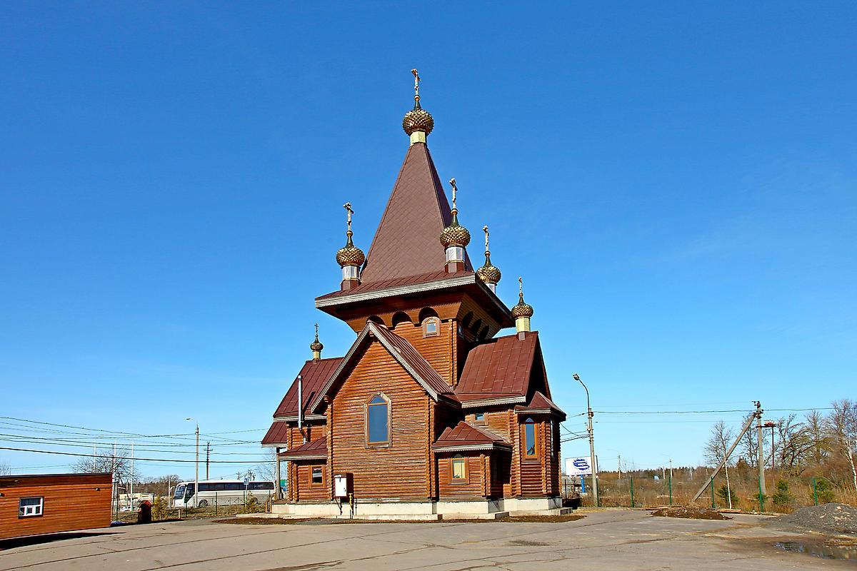 фасады. Церковь Митрофана Воронежского, Гатчина (Гатчинский район, Ленинградская область)