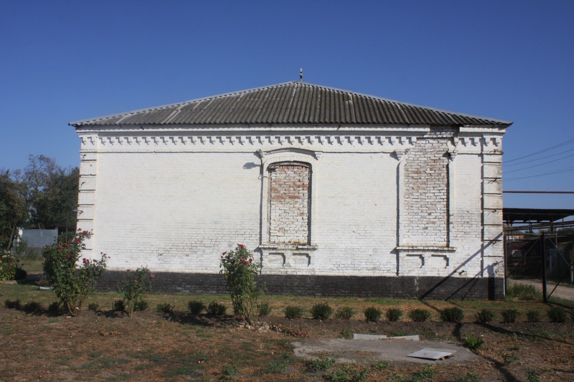 Церковь Иоанна Богослова, Новониколаевская (Калининский район, Краснодарский край). фасады