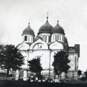Политотдельское. Церковь Константина и Елены (старая)