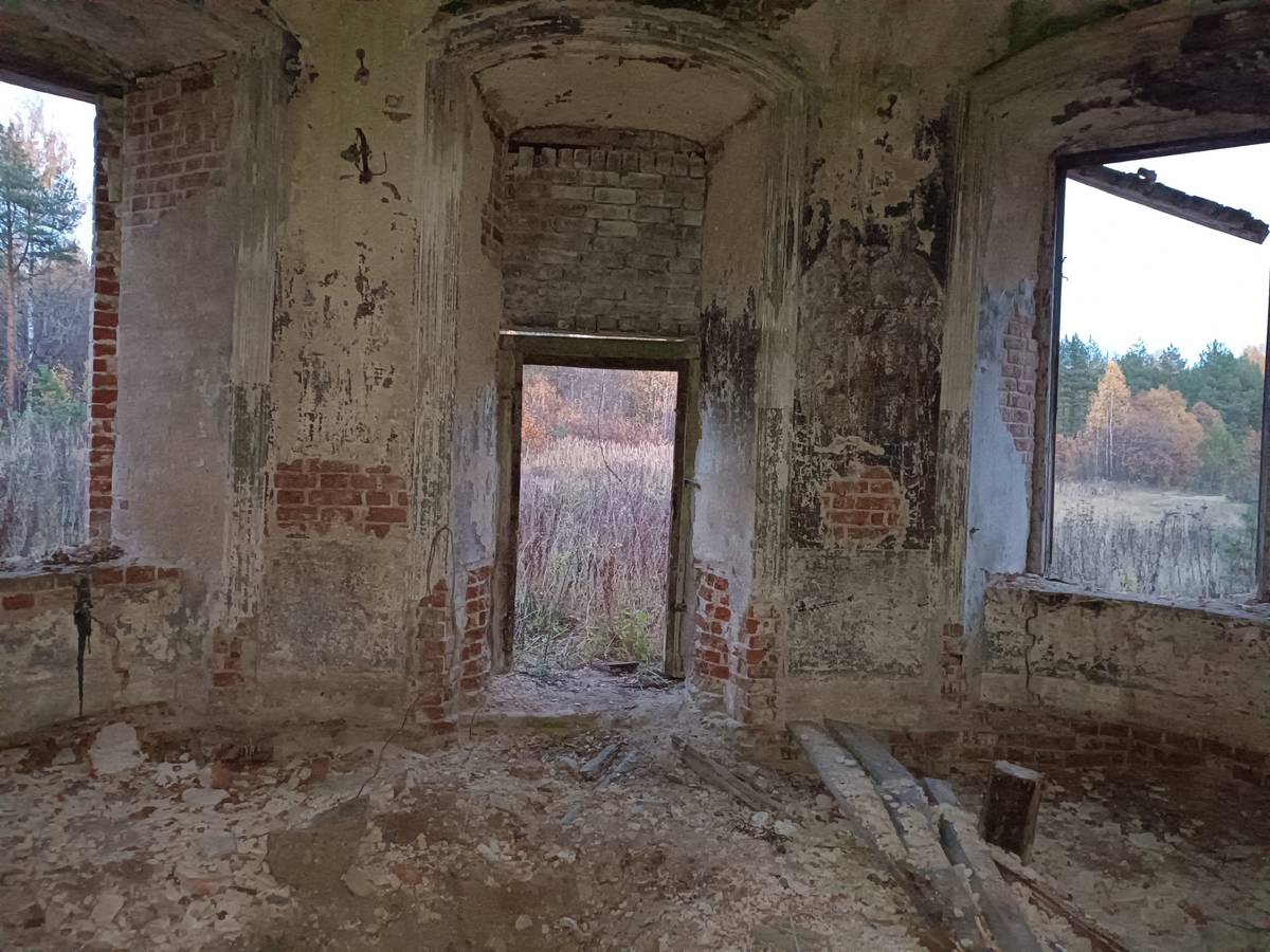 Церковь Успения Пресвятой Богородицы, Арсеньева Слобода, урочище (Антроповский район, Костромская область). интерьер и убранство
