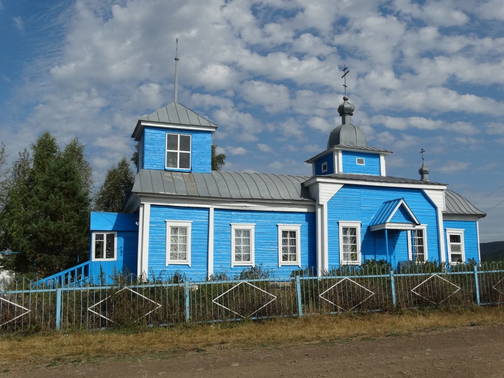 Церковь Успения Пресвятой Богородицы, Хлебодаровка (Мелеузовский район, Республика Башкортостан). фасады