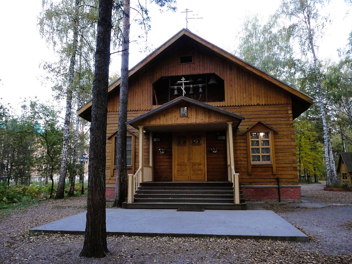 Западный фасад, фасады. Церковь Всех Святых, в земле Российской просиявших, Новосибирск (Новосибирск, город, Новосибирская область)