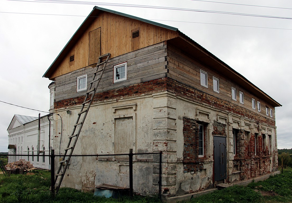 Храмовый комплекс церквей Покрова Пресвятой Богородицы и Михаила Архангела, Контеево (Буйский район, Костромская область). дополнительная информация