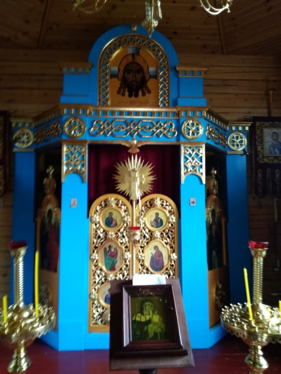 Церковь Коневской иконы Божией Матери, Старая Малукса (Кировский район, Ленинградская область). интерьер и убранство