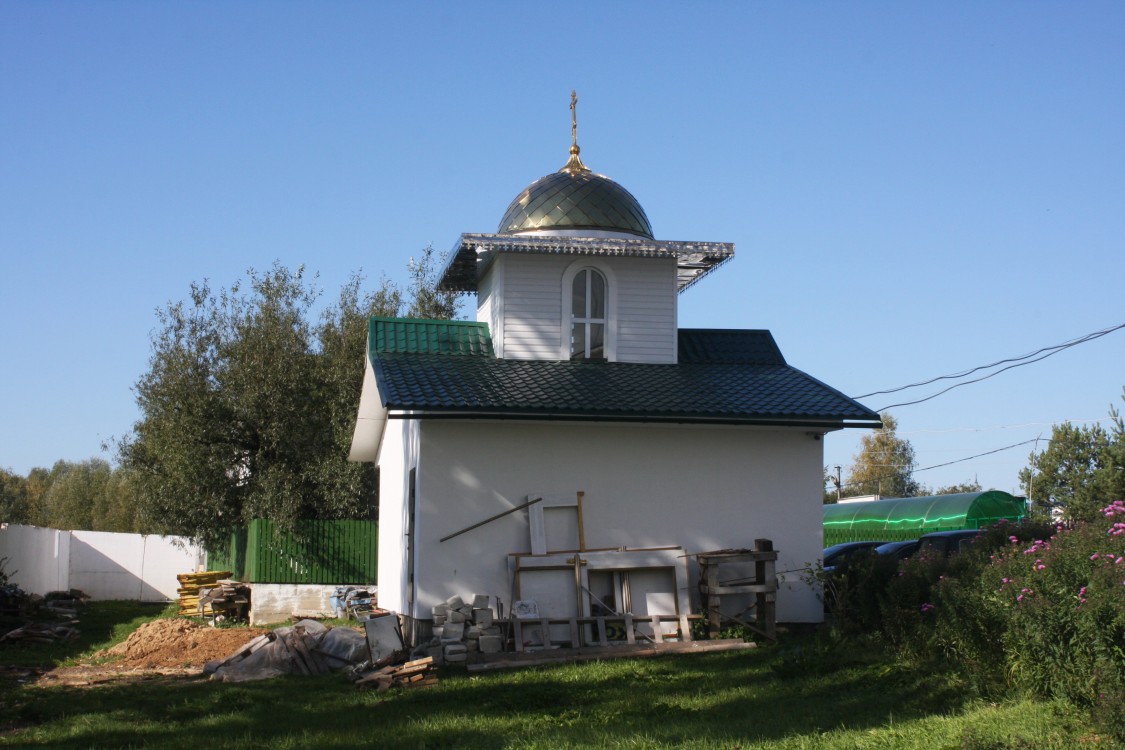 Неизвестная церковь, Дмитриевское (Заокский район, Тульская область). фасады