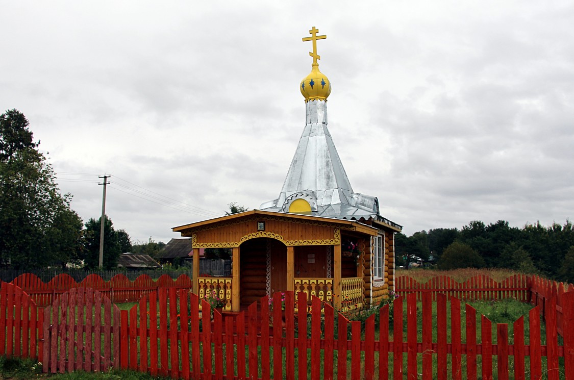 Часовня Троицы Живоначальной, Чернево (Великоустюгский район, Вологодская область). фасады