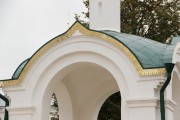 Богоявленский монастырь. Неизвестная часовня-сень, , Углич, Угличский район, Ярославская область